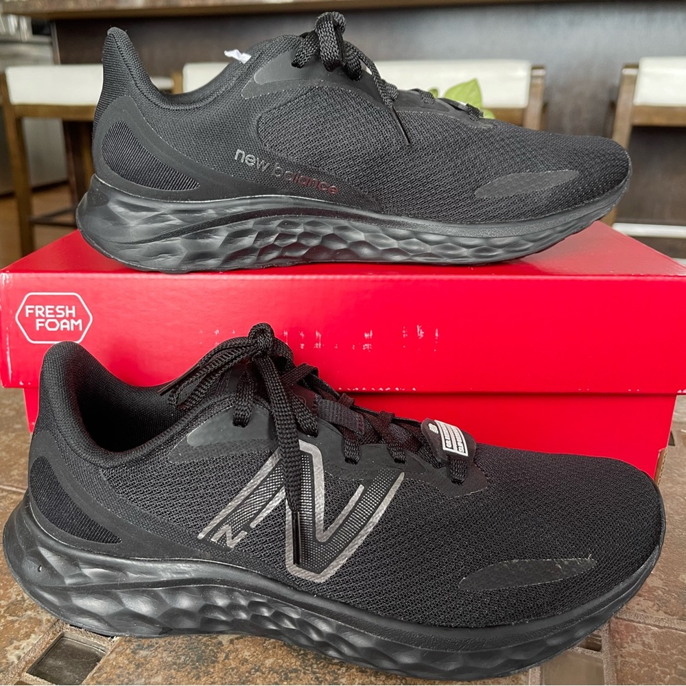 New Balance Fresh Foam Arishi Sneakers